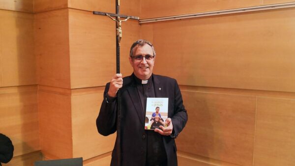 El padre Ignacio Doñoro presenta en Zaragoza 'El secreto es